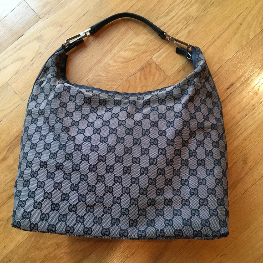 GUCCI Shoulder bag🙋🏽‍♀️